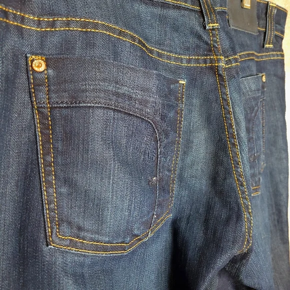 BNWOT Fidelity Denim Sabre 50-11 relaxed fit 38 dark wash jeans